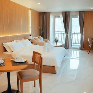 The Elephant Crossing Hotel